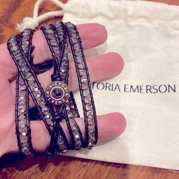 Victoria Emerson wrap bracelet - Picture 4 of 4